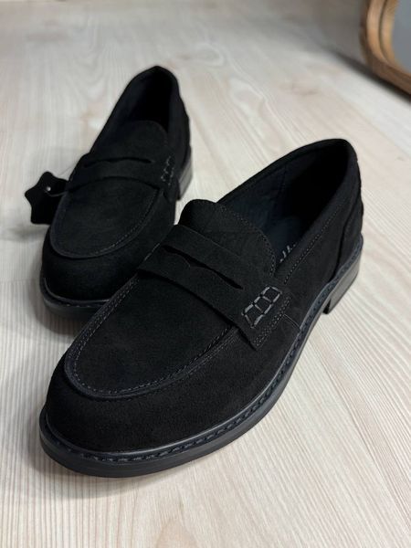 Туфлі жіночі Hengji B213-8 лофери з натуральної замші чорні B213-8 фото