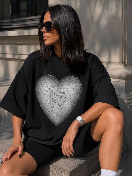Футболка жіноча SHENG 6820 супер oversize широка з великим серцем із камінців one size чорна 6820 фото