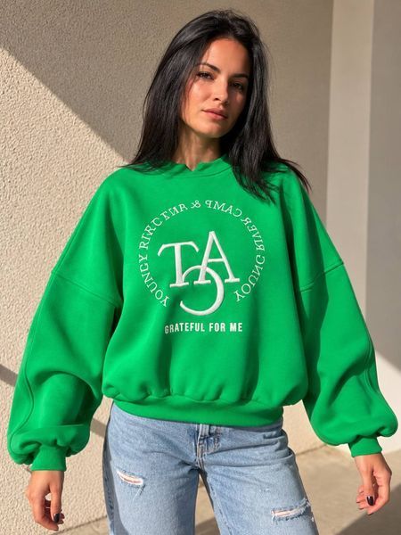 Світшот жіночий OLIVIA 2479 oversize утеплений на флісі з вишивкою one size 2479 фото