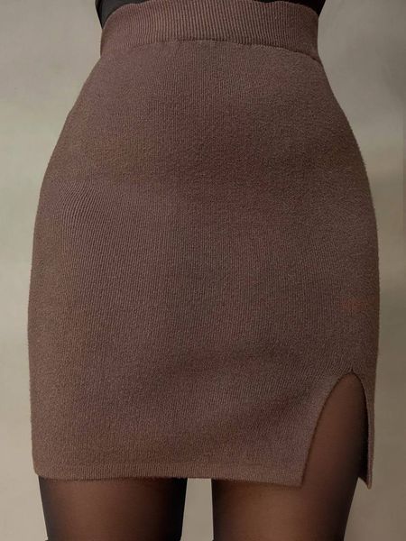 Юбка женская My Fashion 6808-48 вязаная короткая с разрезом 6808-48 фото