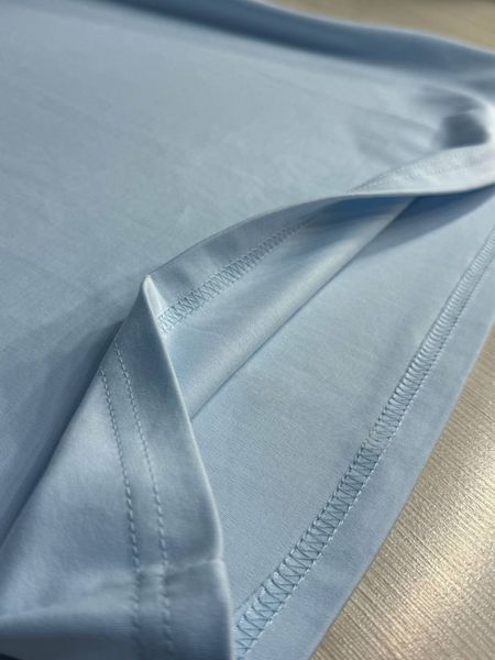 Футболка жіноча A-NIUSHOW 30337-3 базова однотонна з вишивкою літерою С one size 30337-3 фото