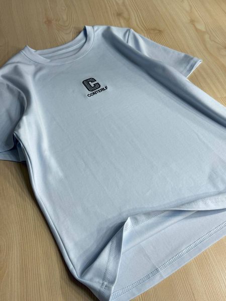Футболка жіноча A-NIUSHOW 30337-3 базова однотонна з вишивкою літерою С one size 30337-3 фото