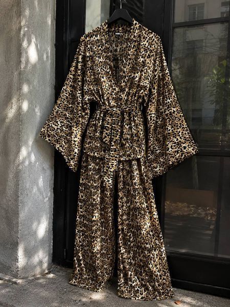 Костюм жіночий My fashion 1675 леопардовий кімоно з брюками палаццо one size коричневий 1675 фото